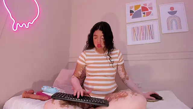  wendy x online show from 03/13/26, 11:39