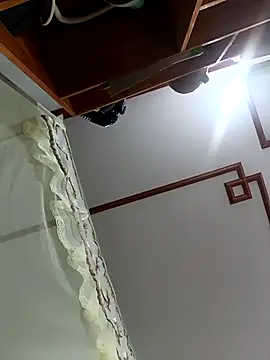 Snapshot of MinhChauXXX19 chatting on 11/30/25, 09:46 MinhChauXXX19 online show from 11/30/25, 09:46