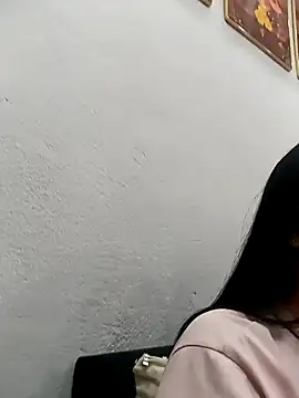 Snapshot of MinhChauXXX19 chatting on 03/10/26, 03:50 MinhChauXXX19 online show from 03/10/26, 03:50