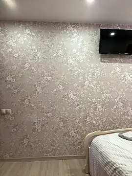 ElliRose online show from 11/11/25, 07:19