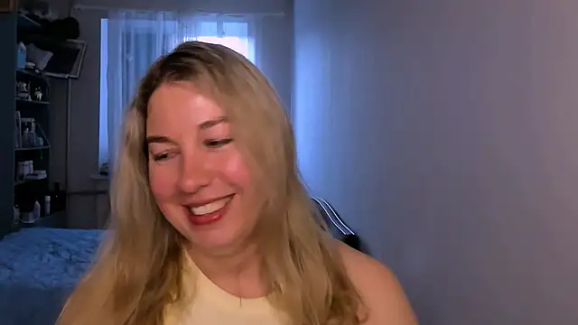 Snapshot of NancySanders chatting on 05/29/26, 03:43 NancySanders online show from 05/29/26, 03:43