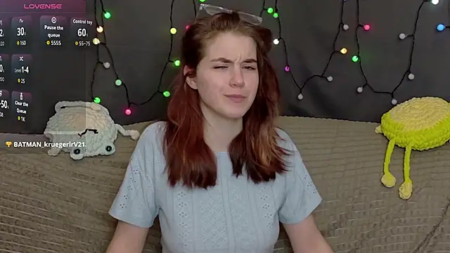 ElzaBlis online show from 12/21/25, 02:57