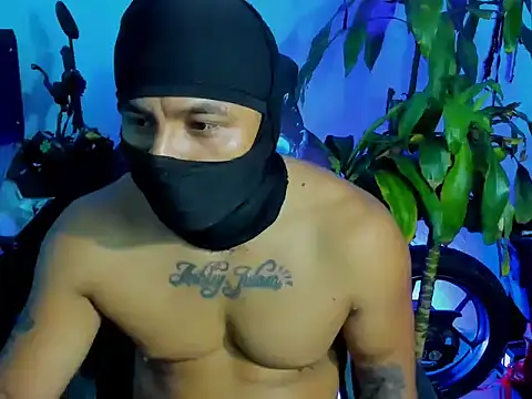 zeus 7777 online show from 10/12/25, 08:46