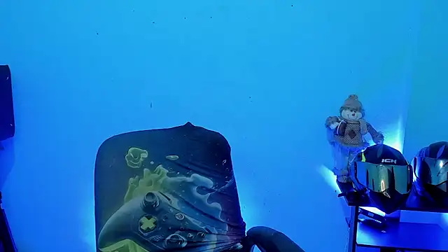 zeus 7777 online show from 04/11/26, 09:24