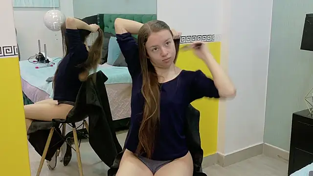VioletaNova online show from 07/09/26, 11:58