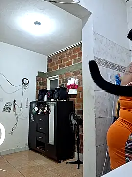 NARNYALABELLA online show from 10/16/25, 12:06