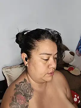 NARNYALABELLA online show from 05/28/26, 10:12
