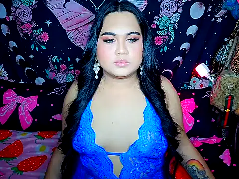 Snapshot of YourThicc_bella chatting on 06/10/26, 03:00 YourThicc bella online show from 06/10/26, 03:00