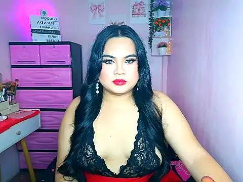 Snapshot of YourThicc_bella chatting on 06/30/26, 03:02 YourThicc bella online show from 06/30/26, 03:02