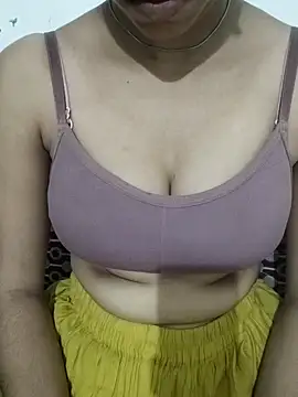 NAIRA5677 online show from 09/22/25, 05:26