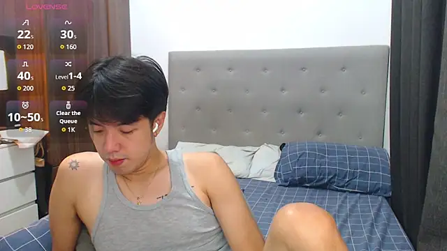 Addictiveboi online show from 10/15/25, 03:06