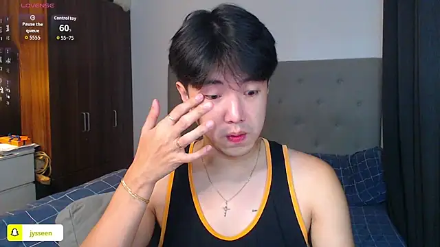 Addictiveboi online show from 11/02/25, 01:08