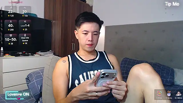 Addictiveboi online show from 11/20/25, 02:34