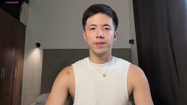 Snapshot of Addictiveboi chatting on 05/29/26, 03:26 Addictiveboi online show from 05/29/26, 03:26