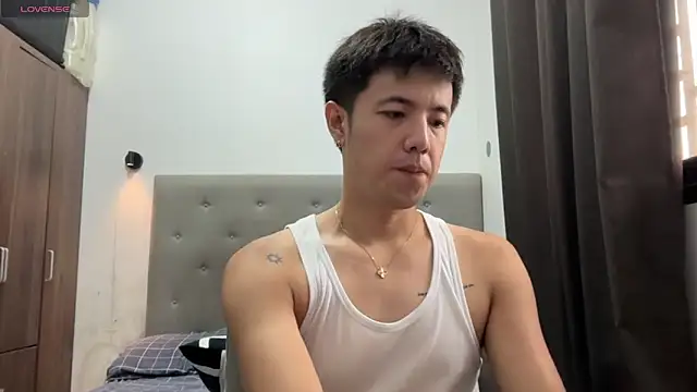 Snapshot of Addictiveboi chatting on 06/10/26, 03:50 Addictiveboi online show from 06/10/26, 03:50