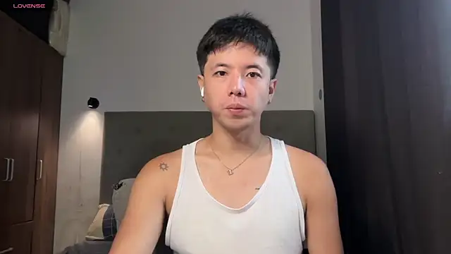 Addictiveboi online show from 06/26/26, 02:38