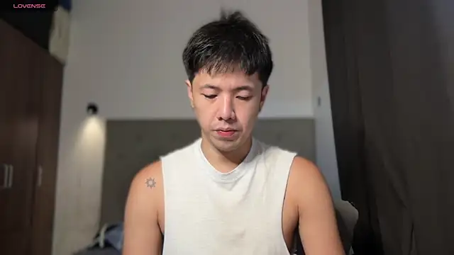 Addictiveboi online show from 06/30/26, 02:12