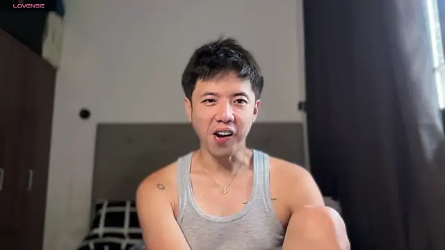 Addictiveboi online show from 07/09/26, 04:27