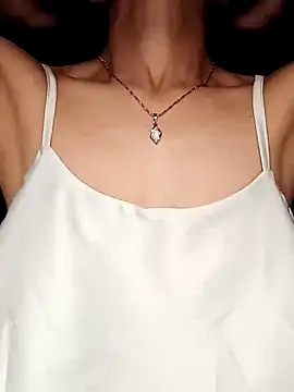 Hinna x online show from 11/03/25, 08:48