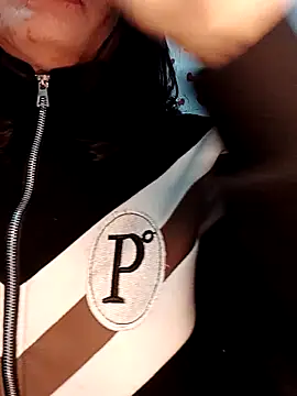 Hinna x online show from 02/13/26, 03:35