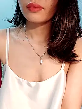 Hinna x online show from 04/10/26, 09:41