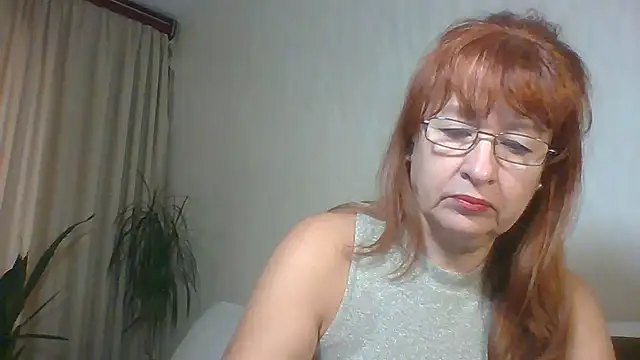 Marellaa online show from 11/17/25, 06:52