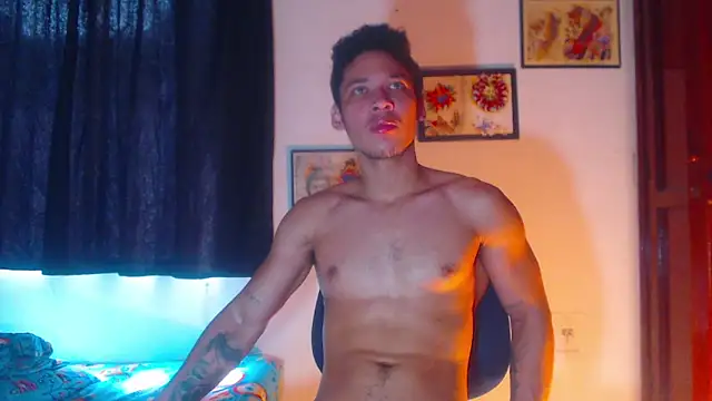 RuiMaddoox online show from 09/20/25, 02:18