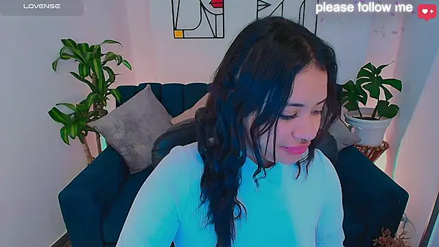 nicemiiaa7  online show from 03/19/26, 07:23