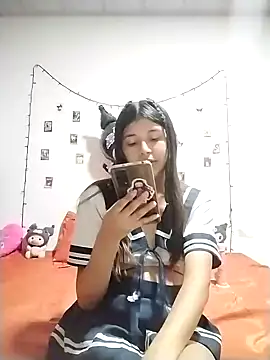 hanna ross27 online show from 09/24/25, 05:33