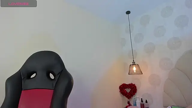 GIANAMILLER6 online show from 04/21/26, 12:11