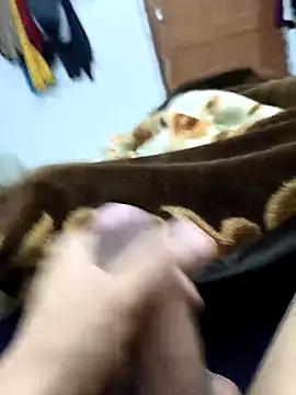 KaranSingh0m online show from 01/17/26, 06:22