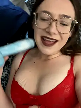 NaughtyNerdyWifey online show from 11/29/25, 11:30