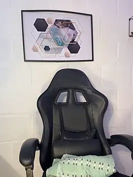 Alyson Conner online show from 03/06/26, 01:18