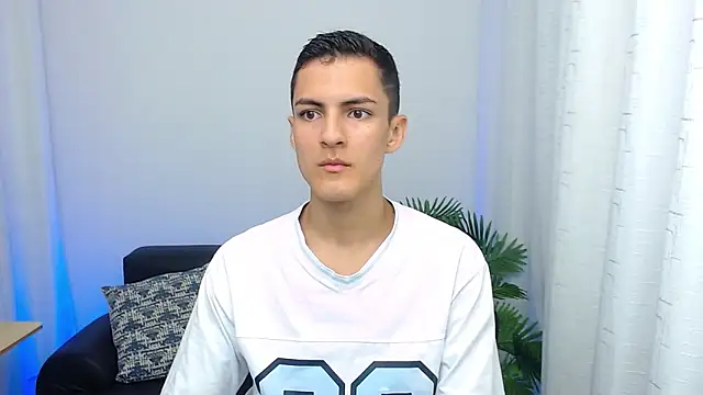 Matiius18 online show from 10/03/25, 02:36