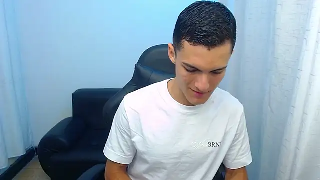 Matiius18 online show from 03/21/26, 02:20