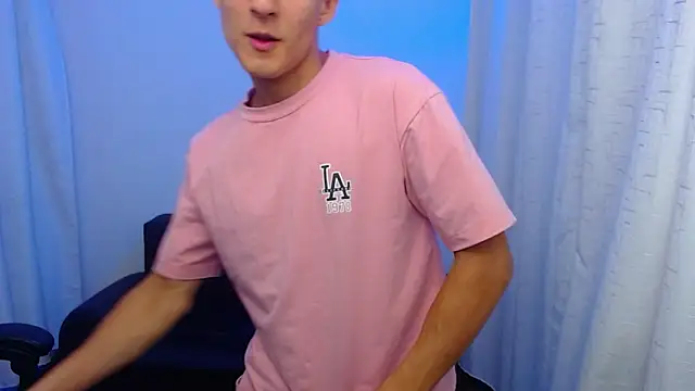 Matiius18 online show from 03/30/26, 03:13