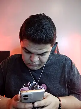 perversus12 online show from 04/17/26, 06:44