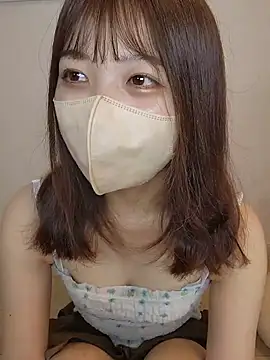 Snapshot of Sakura-japanese- chatting on 05/28/26, 12:30 Sakura-japanese- online show from 05/28/26, 12:30
