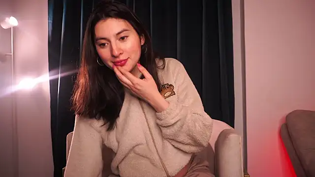 Auralea online show from 10/17/25, 04:48