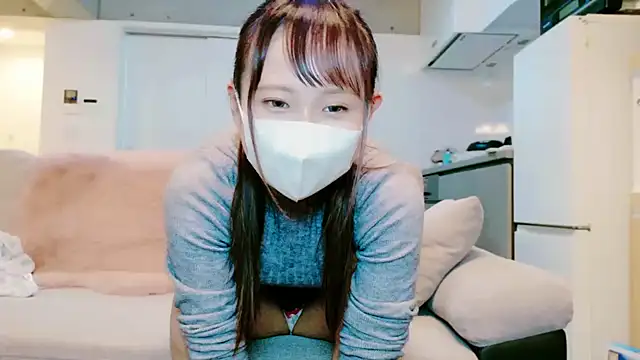 Snapshot of kazama_nozomi chatting on 10/17/25, 02:52 kazama nozomi online show from 10/17/25, 02:52