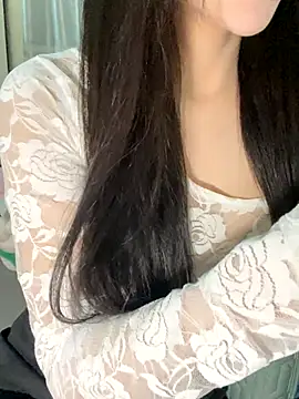 Snapshot of Dior_baby chatting on 09/10/25, 01:49 Dior baby online show from 09/10/25, 01:49