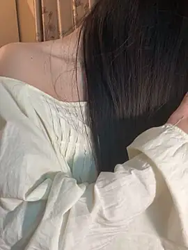 Dior baby online show from 04/10/26, 02:50