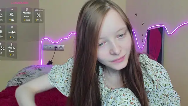 Snapshot of AliceHaris chatting on 10/01/25, 03:01 AliceHaris online show from 10/01/25, 03:01