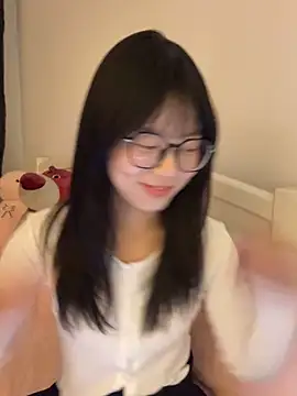 Ella-A9 online show from 11/27/25, 03:25