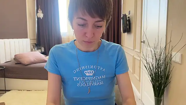 daniellia  online show from 01/18/26, 09:02