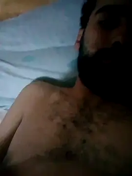 Snapshot of bbbvhhn chatting on 09/26/25, 01:37 bbbvhhn online show from 09/26/25, 01:37