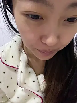 MengMeng0515 online show from 12/19/25, 12:01