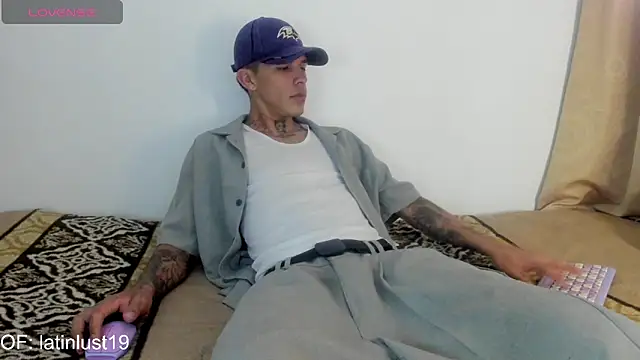 Savajelust online show from 04/22/26, 05:58