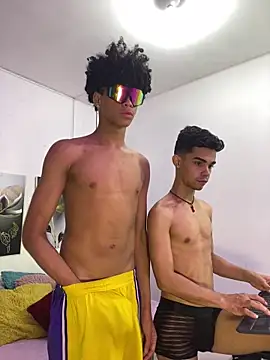 Violet Dream2 online show from 03/19/26, 08:18