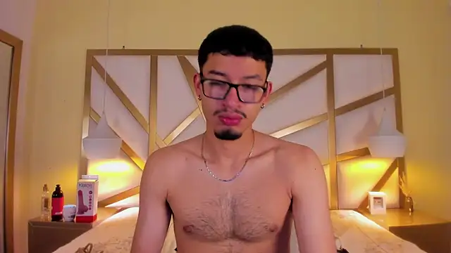 Jaxon Carter online show from 04/19/26, 02:11